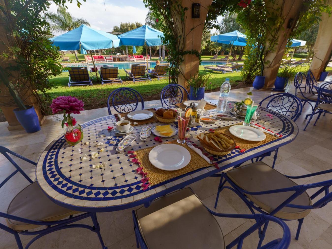 Villa Marco Au Jardin Des Senteurs El Ain Exterior foto